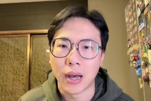 解说：亚历山大蝉联MVP实至名归无可挑剔 他常规赛和季后赛都出色配图