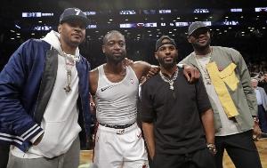保罗调侃：当年没去热火组巨头因为韦德不肯让3号 我总不能叫CP6配图