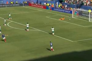 独占法国队史射手王！姆巴佩世界波破门，法国3-1领先！配图