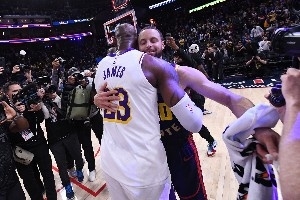 佛得角门将IG粉丝超1100万！NBA千万粉丝球员仅12人 第一已过亿！配图